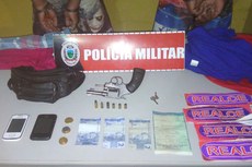 Suspeitos foram conduzidos à delegacia de Sapé, onde foram reconhecidos por algumas vítimas