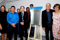 Secretário da Receita, Marconi Marques Frazão (de gravata) disse que o espaço trouxe economia ao Estado