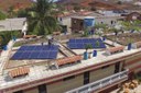 Na Pousada do Pandeiro, em Alagoa Grande, foram instaladas várias placas fotovoltaicas no telhado, que geram eletricidade