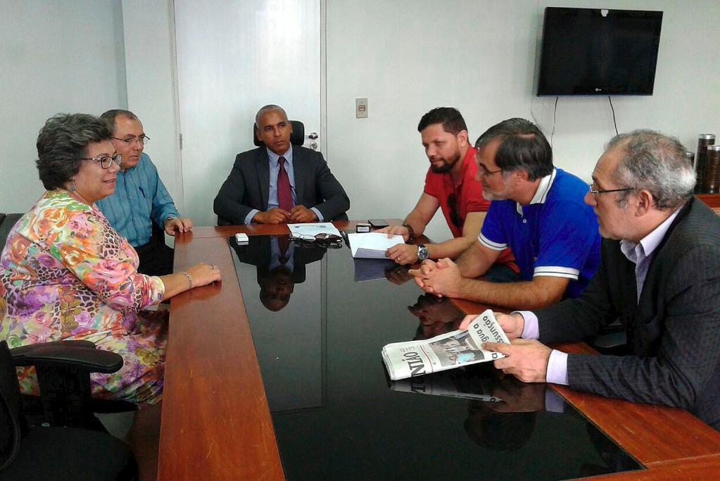 secretário da secap  rene-se com pastoral carceraria.jpg