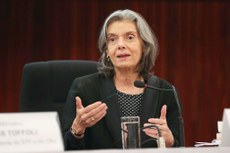 A presidente do STF, Cármen Lúcia, atendeu pedido da PGR, que apresentou ação de inconstitucionalidade