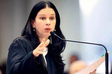 Grace Mendonça é advogada-geral da União e fez parecer ao Supremo 
Tribunal em favor dos parlamentares encaminhado na sexta-feria