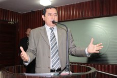 O deputado estadual Anísio Maia afirma que o Poder Legislativo necessita ouvir as pessoas prejudicadas pelo "golpe do fio preto"