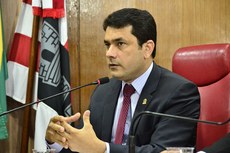 O vereador Bosquinho (PSC) foi escolhido para presidir o Conselho e disse que a instalação do instrumento representa o resgate de uma dívida da Câmara com a sociedade