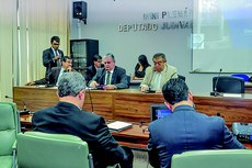 A Comissão Parlamentar da Telefonia Móvel da Assembleia Legislativa da Paraíba firmou um Termo de Compromisso com a operadora, no valor de R$ 48 milhões, para a expansão do sinal no estado