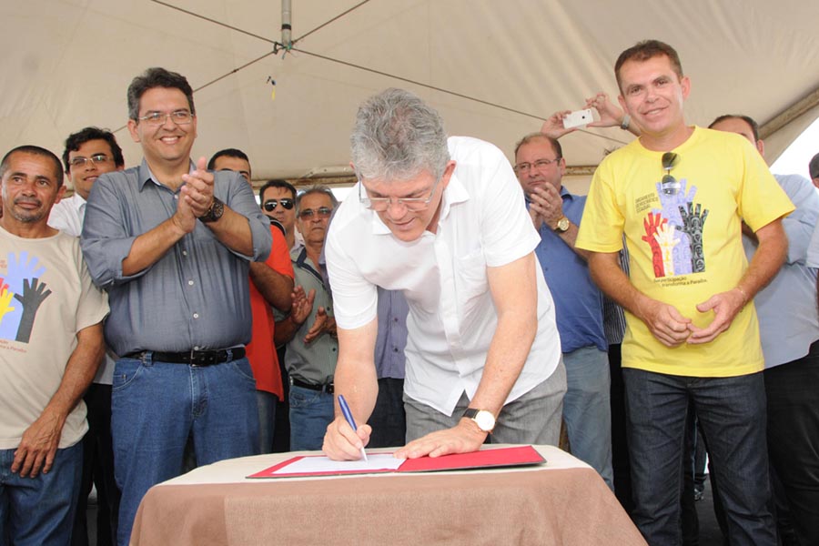 ricardo faz inauguracoa em cuite_foto jose marques (5).jpg