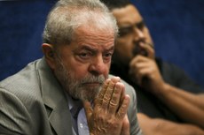 Mesmo sem provas contra ele, o ex-presidente Lula foi denunciado à Justiça pela primeira vez no âmbito da Operação Lava Jato