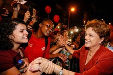 Proposta para convite da presidente da República afastada é de autoria do deputado Jeová Campos