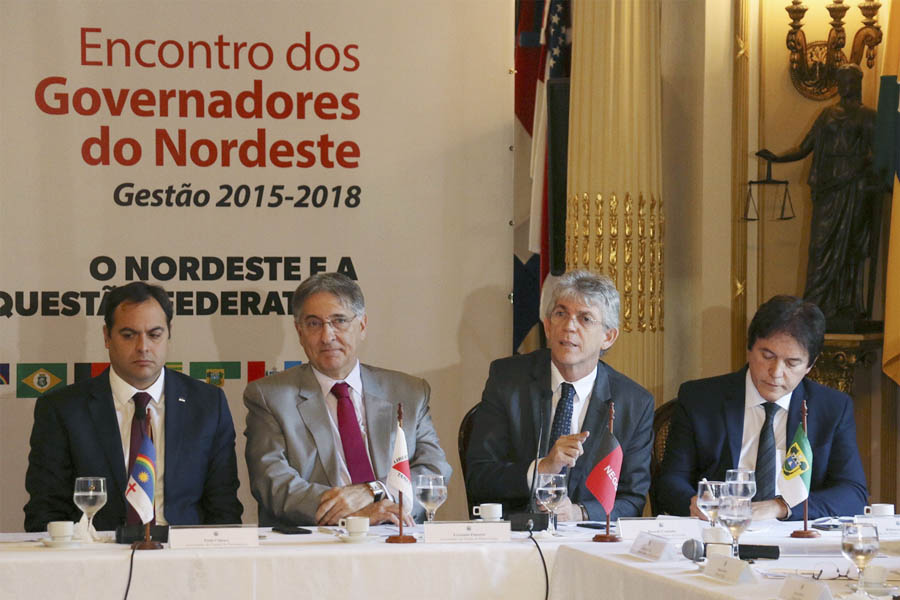 ricardo no encoontro de governadores_foto francisco franca (1).jpg