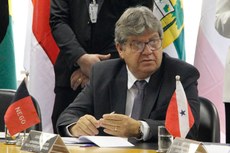 Governador eleito da Paraíba ponderou que o problema da segurança não pode ser combatido apenas com repressão.