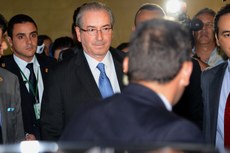 Presidente da Câmara, Eduardo Cunha, deixa o Congresso sem comentar votação do Supremo