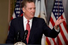 O representante comercial dos EUA, Robert Lighthizer, esteve no Congresso para explicar a isenção de taxas aos países