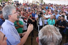 Durante a solenidade de entrega da obra, o governador Ricardo Coutinho comemorou o fato de a Paraíba inaugurar uma obra rodoviária a cada 18 dias
