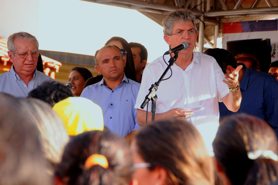 ricardo inaugura estrada de sossego foto jose marques (3).jpg
