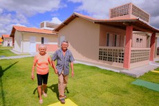 O Cidade Madura em Guarabira possui 40 casas e dispõe de todos os itens necessários para o bem-estar e segurança do idoso