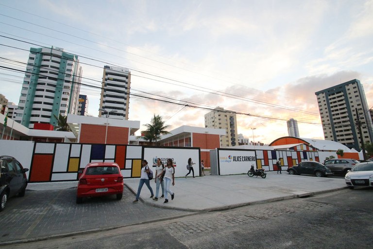 ricardo entrega reforma da escola alice carneiro foto francisco franca (16).JPG