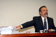 O ministro da Defesa, Raul Jungmann, discutiu a criação da torça-tarefa com a procuradora Raquel Dodge