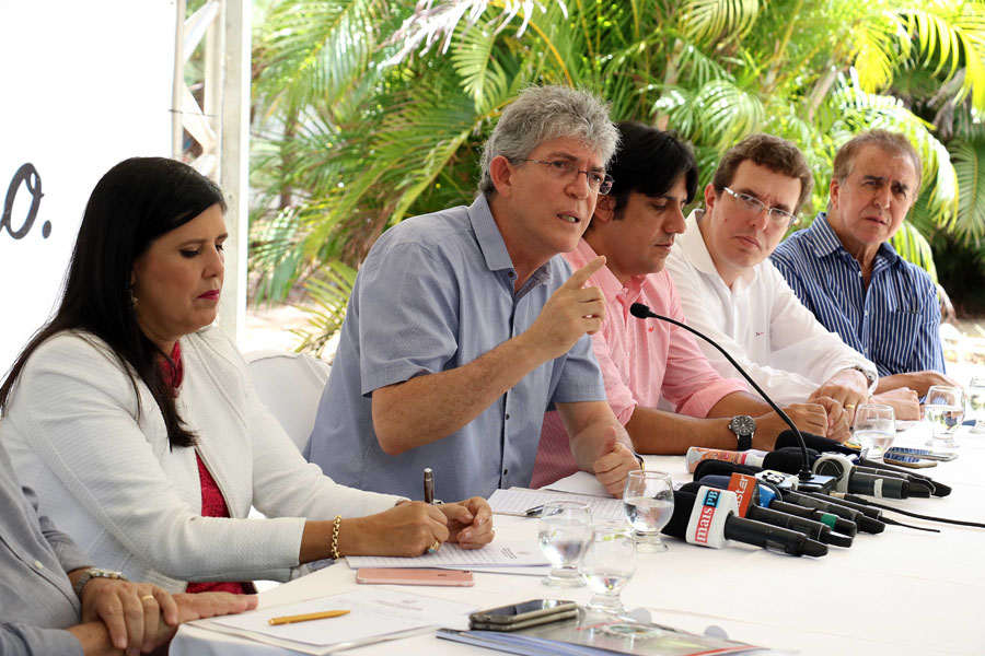 ricardo em coletiva_foto francisco franca (8).JPG