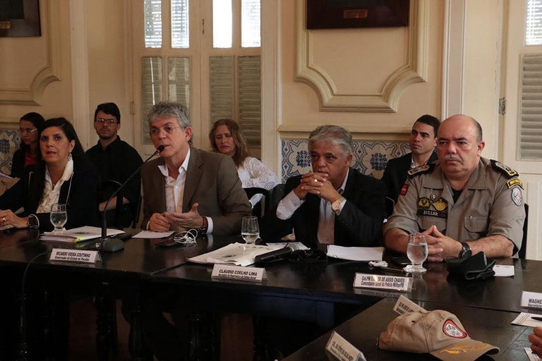 reuniao.jpg reuniao.jpg