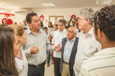 As seis novas escolas técnicas serão construídas em Campina Grande, Guarabira, Patos, Itaporanga, Sousa e Serra Branca