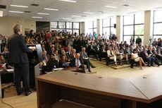 Durante seu discurso, Ricardo Coutinho também destacou que o governo do estado investiu R$ 1,5 bilhão em obras rodoviárias, por meio do Programa Caminhos da Paraíba