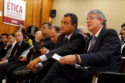 Para Ricardo, a inovação tecnológica e a educação também são assuntos que precisam ser focados na nossa região