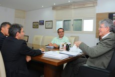 O governador avaliou as propostas para redução de custos das grandes empresas e destacou os benefícios do consumo sustentável