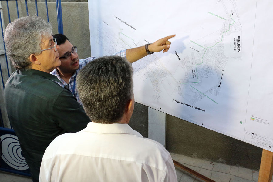 esgotamento sanitario de cruz das armas foto francisco frança secom pb (2).JPG