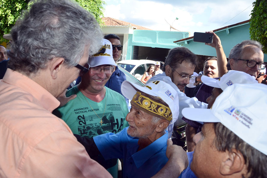 ricardo inaugura estrada de bernadino batista foto alberi pontes (5).JPG