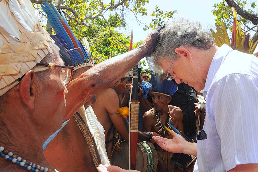 ricardo leva beneficios no dia do indio_foto jose marques (2).jpg