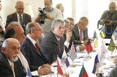 Ricardo Coutinho voltou a defender a retomada do desenvolvimento