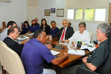 Governador ressaltou o empenho do Estado para melhorar as condições de vida da população daquela região