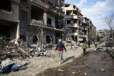 A região de Ghouta Oriental tem sido alvo de pesados ataques do regime sírio, matando dezenas de pessoas 
