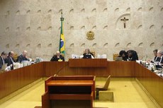 Por 6 votos a 5, a Corte julgou definitivamente duas ações protocoladas pelo PT e pela Ordem dos Advogados do Brasil