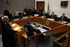 A decisão do STJ não resulta na prisão imediata de Lula, que ainda tem um último recurso na segunda instância