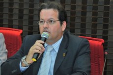 Conselheiro André Carlo recomenda que fixação dos vencimentos seja votada até dezembro deste ano