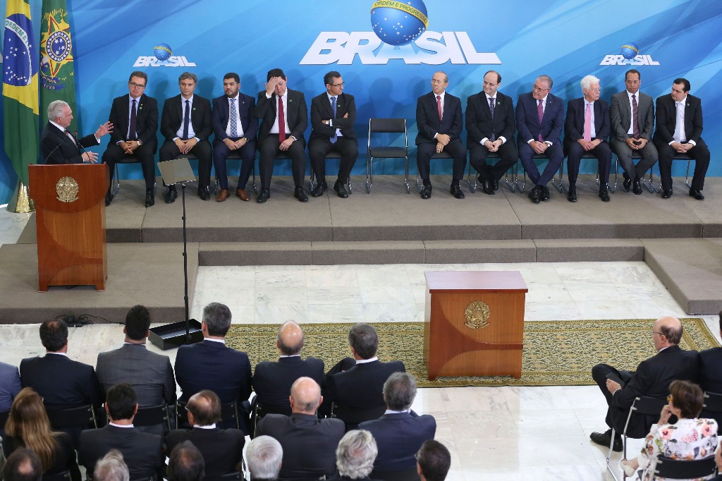 Posse de ministros.jpg