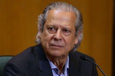 O ex-ministro José Dirceu foi condenado por corrupção, lavagem de dinheiro e participação em organização criminosa