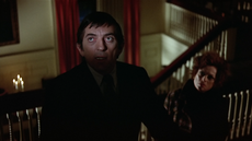 Ator canadense Jonathan Frid (1924-2012) imortalizou Barnabas Collins na TV e no cinema