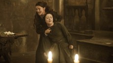 Séries semanais como ‘Game of Thrones’ estão entre as favoritas para se assistir com os amigos