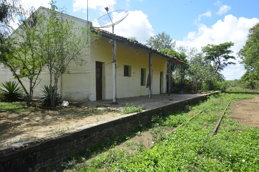 2021.05.13_pilar_estação de trem © roberto guedes (179).JPG