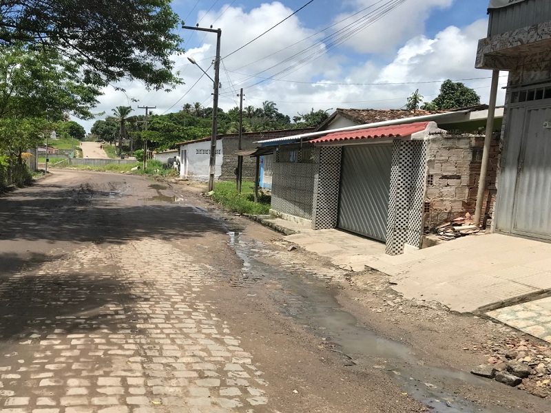 Trecho da PB-034 entre Caaporã e o distrito de Cupissura