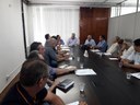 Superintendente do DER em reunião com chefes das Residências Rodoviárias, diretores e gerentes setoriais.
