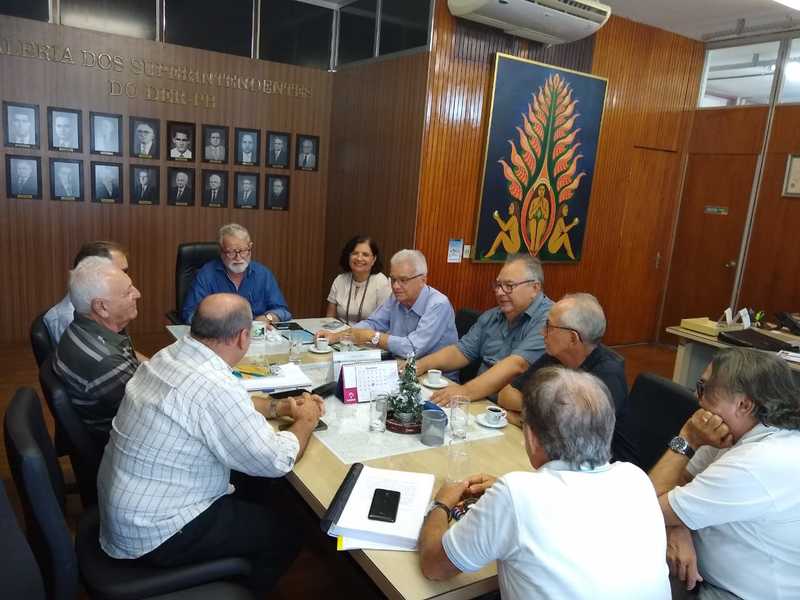 Diretoria do DER reúne gestores