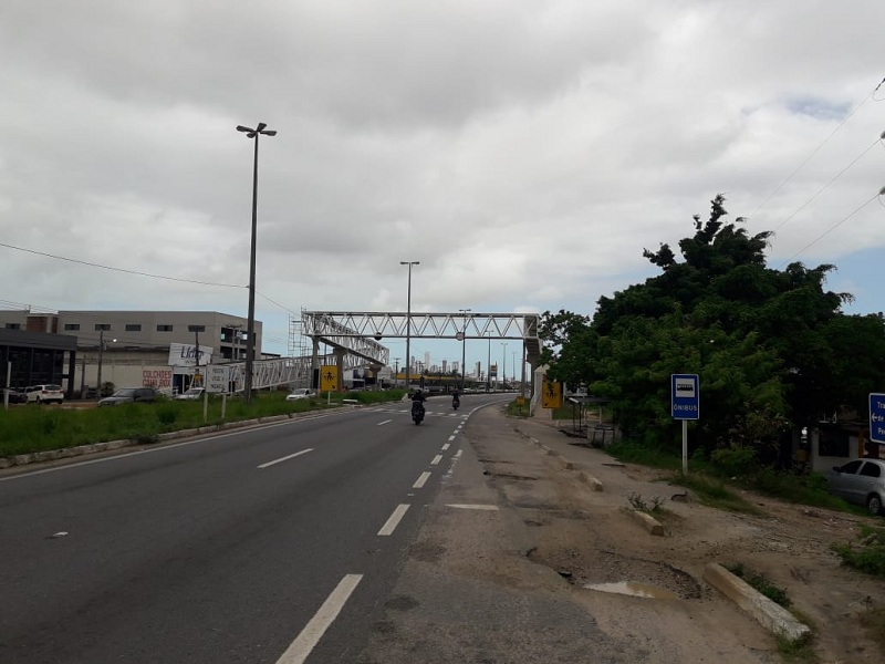 Passarela do Renascer