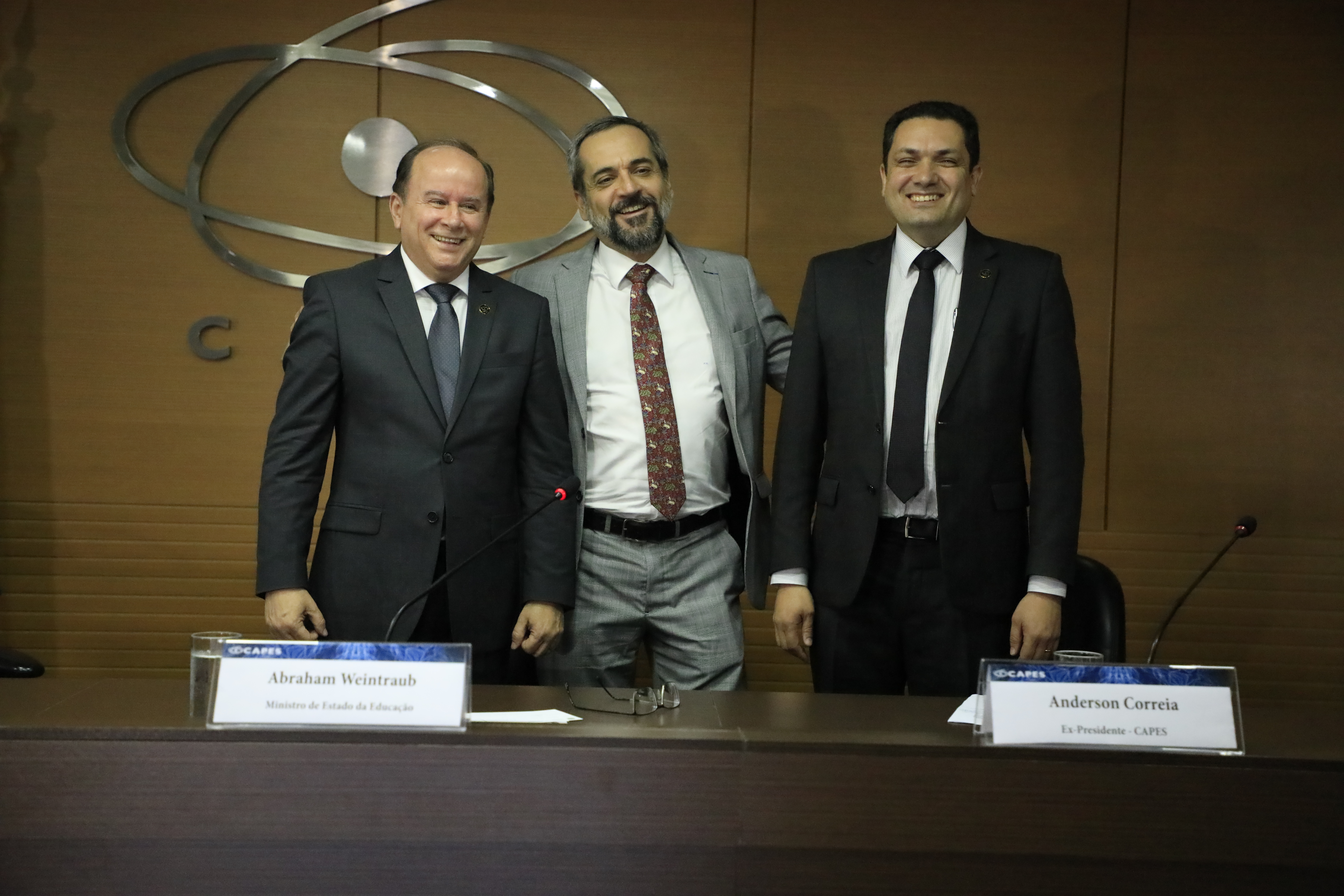 CAPES - posse Benedito.jpg