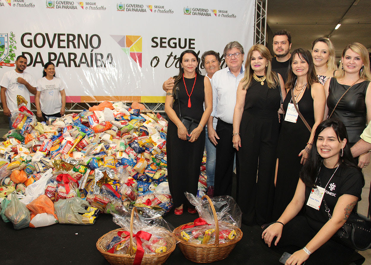 Show de Paralamas arrecadou alimentos para instituições parceiras do Estado