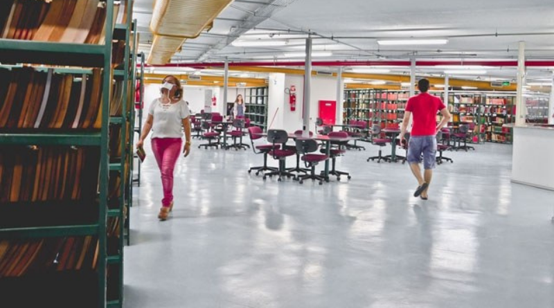 Biblioteca Juarez da Gama Batista