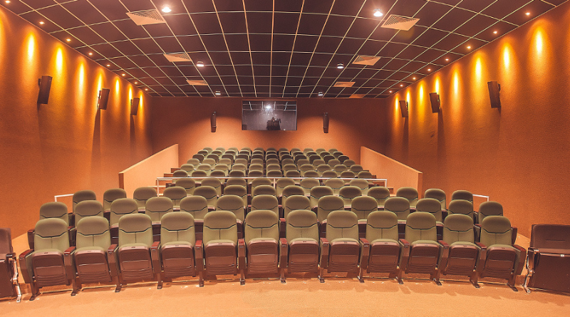 Serviço Aniversário do Teatro Santa Catarina (Cabedelo) Local Av. Pastor José Alves de Oliveira - Camalaú, Cabedelo - PB, 58100-263 Segunda-feira (2103) 19h - Oficina de Teatro com Humberto Lopes (15 vagas) Terça-.png