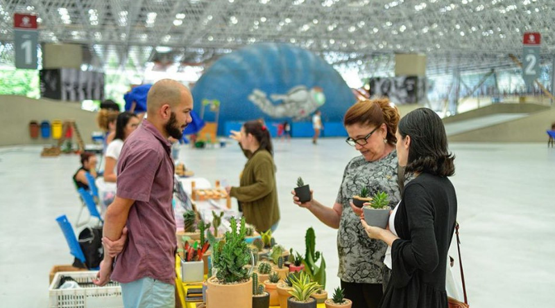 feirinha criativa.png